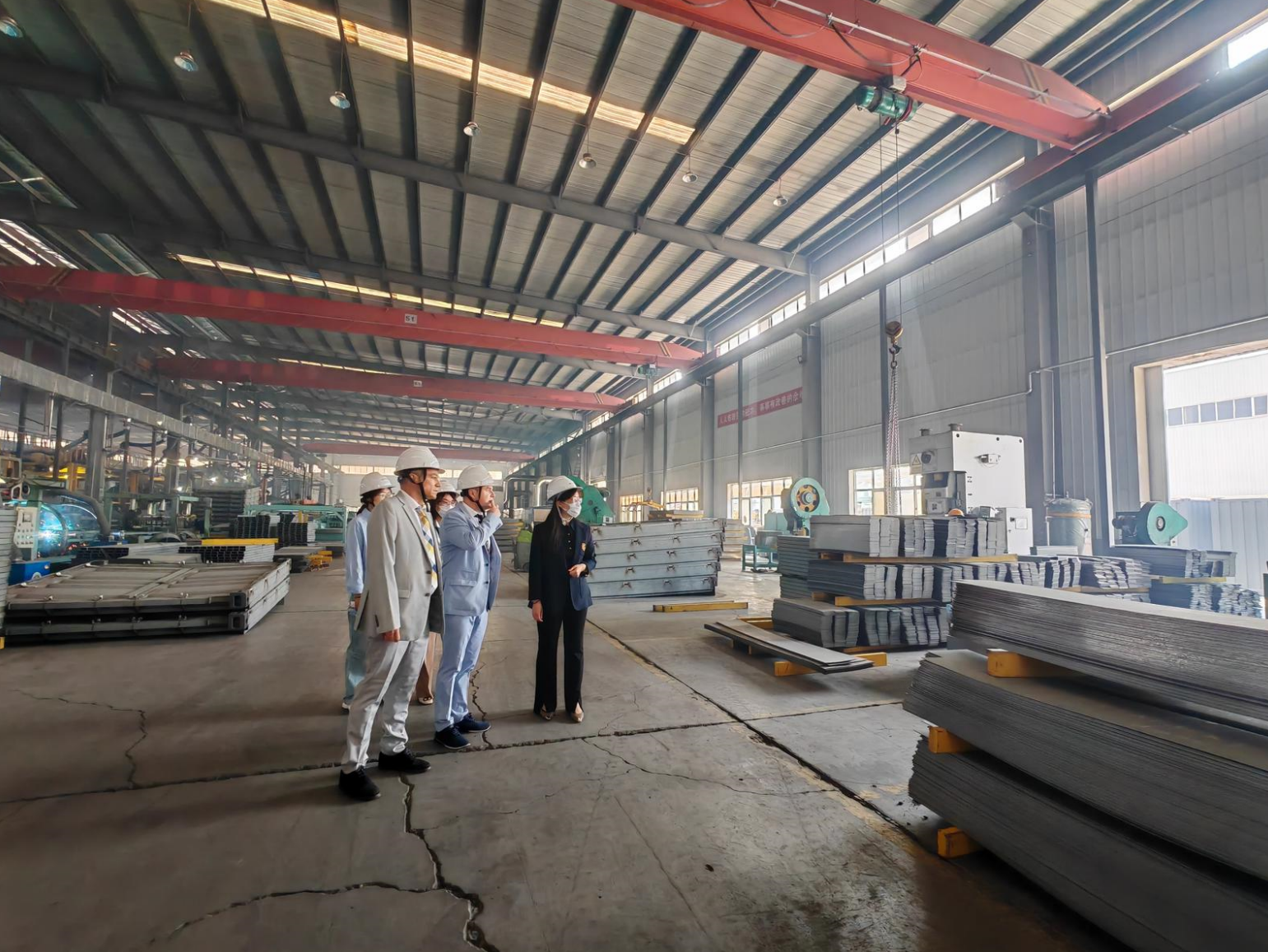 Control de producción por expertos de Eteu Containers