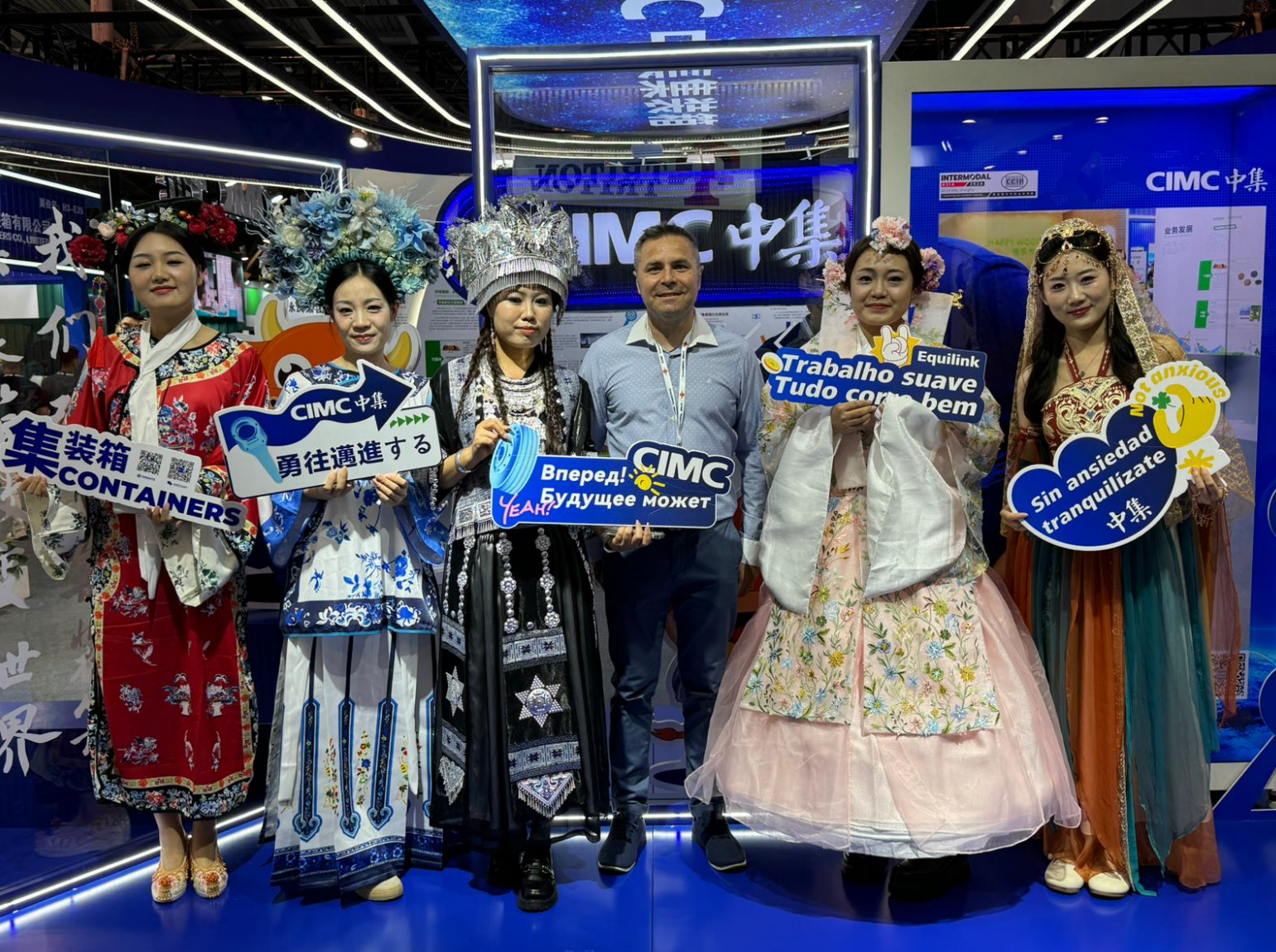 Logística de ferias - contenedor Eteu - Juan Mafe